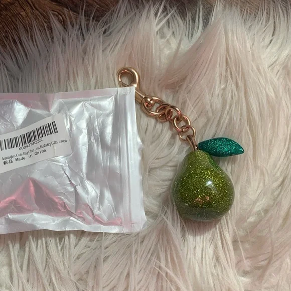 Glittery Pear with Leaf Bag Charm - Picture 10 of 10